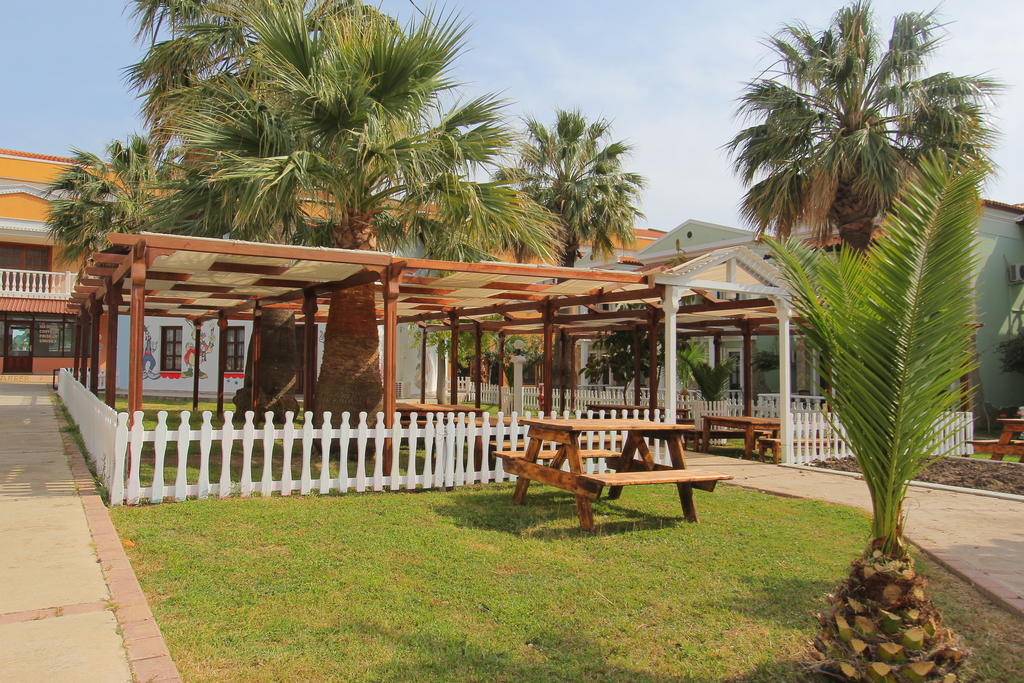 Club Tarhan Beach Didim Exterior photo