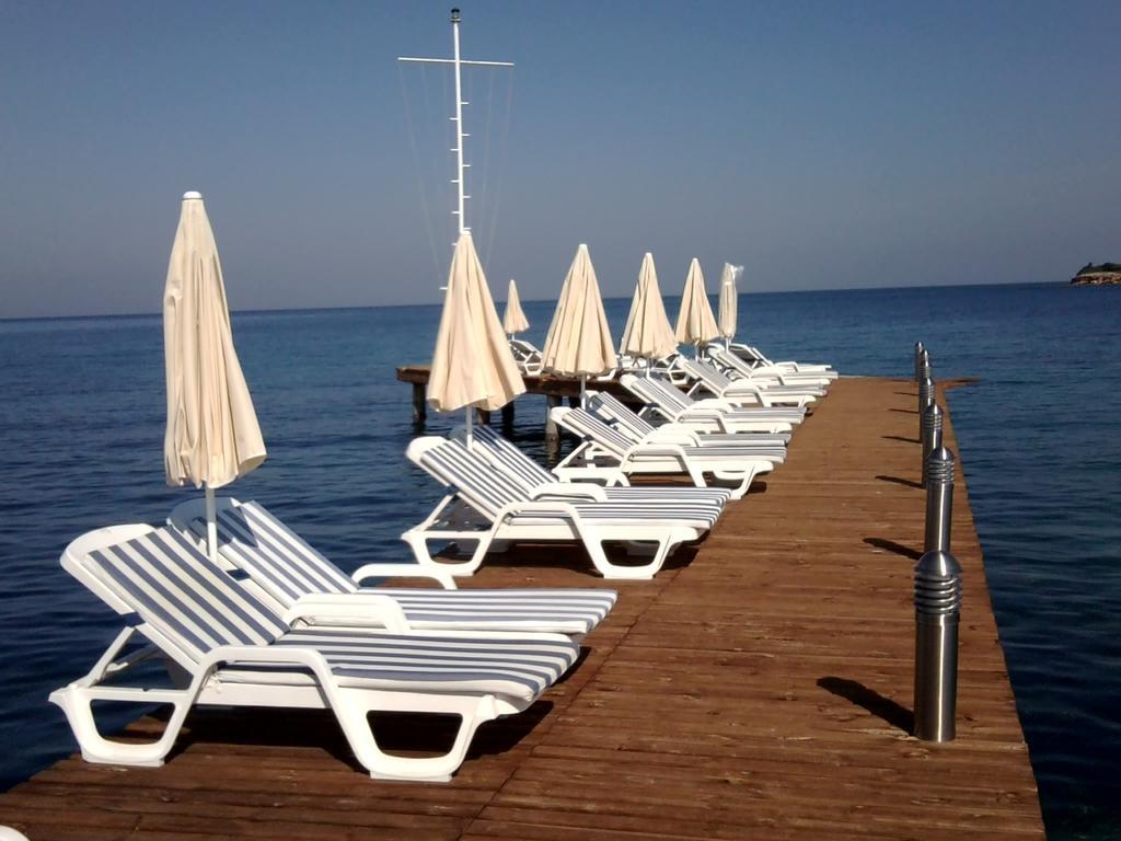 Club Tarhan Beach Didim Exterior photo