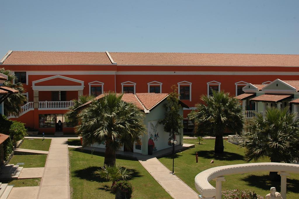 Club Tarhan Beach Didim Exterior photo
